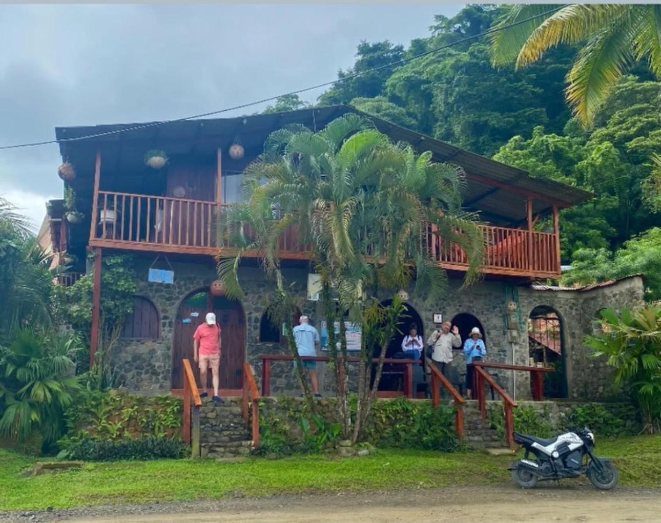 Posada Turistica Rocas De Cabo Marzo Bahia Solano Exteriér fotografie